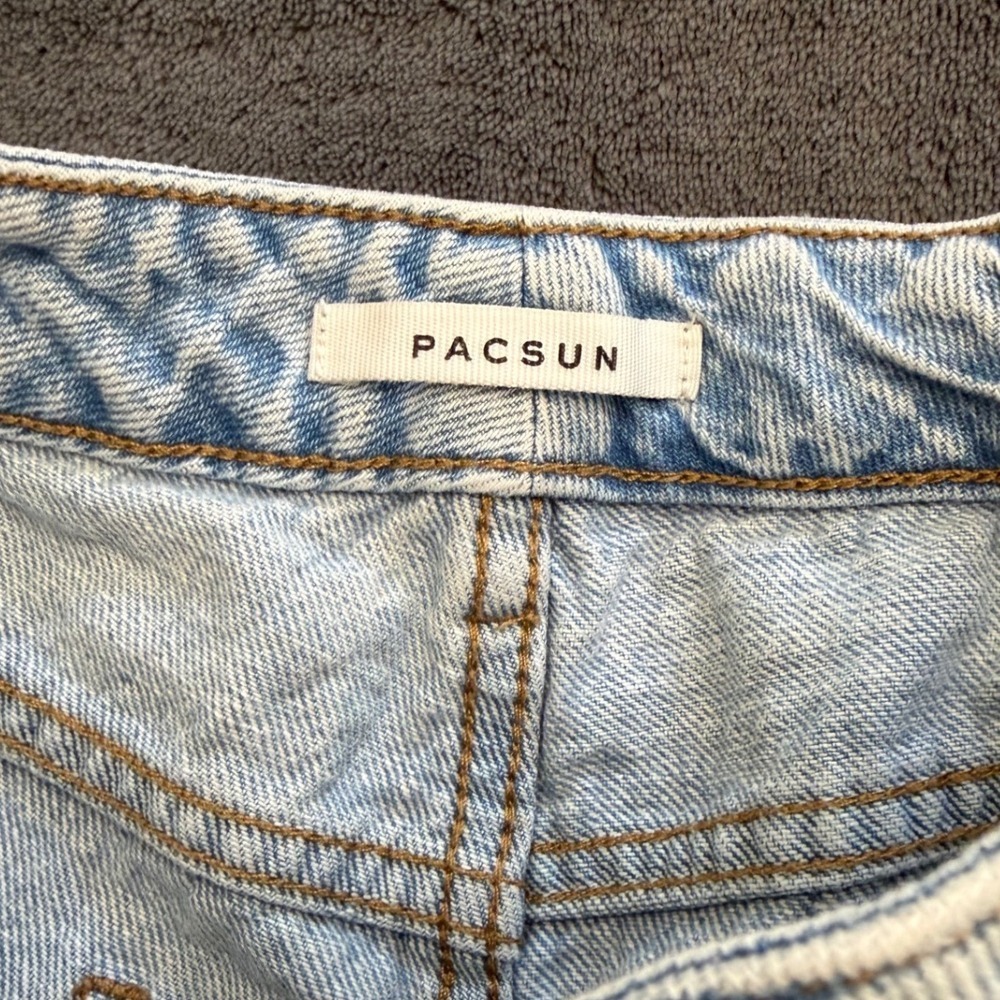 PacSun Mom Jeans Womens 28 Light Blue Excellent Distressed High Rise Tapered Leg - Picture 7 of 8